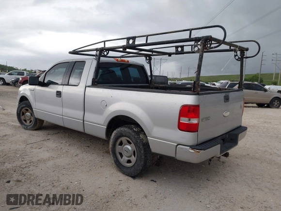 2006 Ford F-150 STX с VIN 1FTRX12W96KD80575, выставлен на аукционе IAAI как лот 42342553 с пробегом 225 900 миль миль и . История ставок и продаж доступна на DreamBid. Изображение 3.