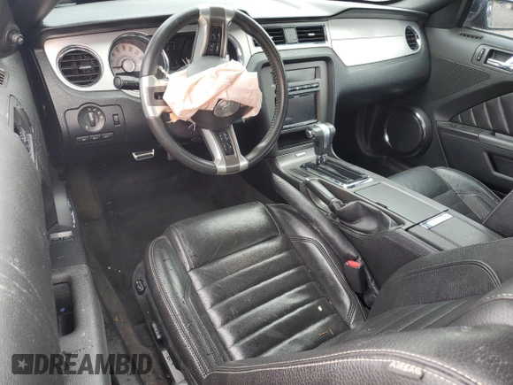 2012 Ford Mustang Premium with VIN 1ZVBP8AM3C5261728, listed as a Copart auction lot 55683435 with 75,140 mi miles and Clean title. Bid and sale history available at DreamBid. Image 8.