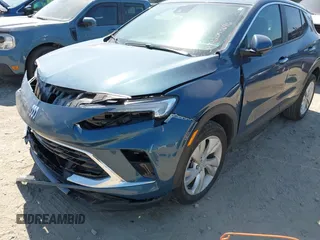 2024 Buick Encore GX Preferred с VIN KL4AMCSL5RB048641, выставлен на аукционе IAAI как лот 42053696 с пробегом 14 479 миль миль и . История ставок и продаж доступна на DreamBid. Изображение 6.