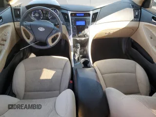 2013 Hyundai Sonata GLS z VIN 5NPEB4AC5DH508991, wystawiony jako Copart lot #54070045 z przebiegiem 118 660 mil mil oraz Szkoda całkowita • Salvage title. Historia ofert i sprzedaży dostępna na DreamBid. Obrazek 8.