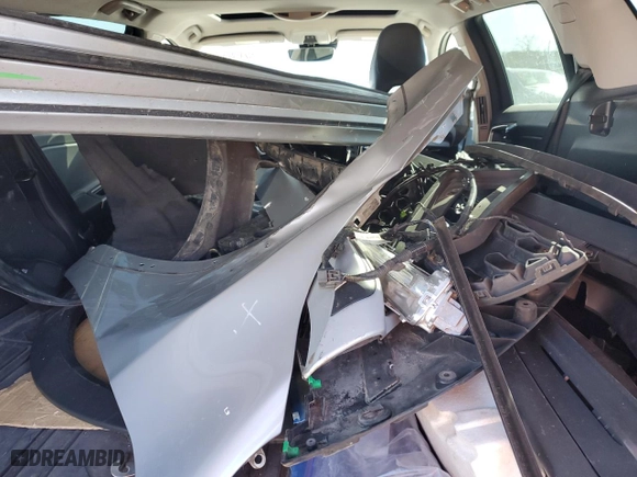 2016 Volvo V60 Cross Country T5 with VIN YV4612HK1G1008148, listed as a Copart auction lot 42750955 with 104,415 mi miles and Salvage Title. Bid and sale history available at carsss.com. Image 12.