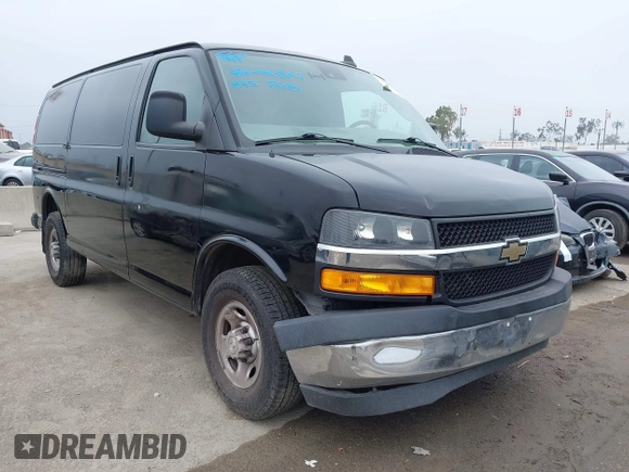 2019 Chevrolet Express Cargo z VIN 1GCWGAFP7K1229420, wystawiony jako IAAI lot #42410963 z przebiegiem Nie podano mil oraz . Historia ofert i sprzedaży dostępna na DreamBid. Obrazek 1.