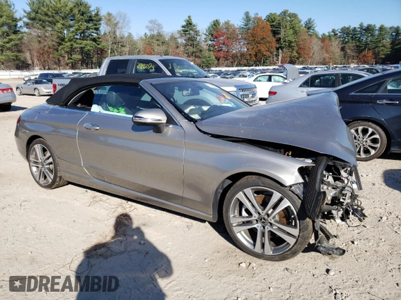 2019 Mercedes-Benz C 300 with VIN WDDWK8DB0KF847749, listed as a Copart auction lot 79090924 with Not Provided miles and Salvage Title. Bid and sale history available at carsss.com. Image 4.