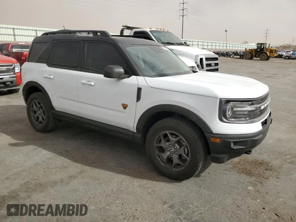 2021 Ford Bronco Sport Badlands z VIN 3FMCR9D96MRA87307, wystawiony jako Copart lot #53701625 z przebiegiem 27 744 mil mil oraz Szkoda całkowita • Salvage title. Historia ofert i sprzedaży dostępna na DreamBid. Obrazek 4.