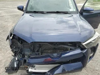 2018 Toyota 4Runner SR5 z VIN JTEBU5JR6J5508190, wystawiony jako Copart lot #55015315 z przebiegiem Nie podano mil oraz Szkoda całkowita • Salvage title. Historia ofert i sprzedaży dostępna na DreamBid. Obrazek 12.