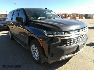 2024 Chevrolet Suburban LT with VIN 1GNSKCKD2RR233821, listed as a IAAI auction lot 41686836 with 27,932 mi miles. Bid and sale history available at carsss.com. Image 1.