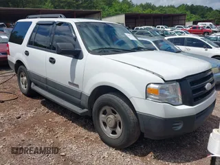 2007 Ford Expedition XLT with VIN 1FMFU16517LA83871, listed as a IAAI auction lot 42251938 with 192,256 mi miles and . Bid and sale history available at DreamBid. Image 1.