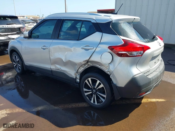 2018 Nissan Kicks SV with VIN 3N1CP5CU2JL527470, listed as a IAAI auction lot 41503614 with 26,732 mi miles. Bid and sale history available at carsss.com. Image 3.