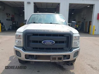 2016 Ford F-250 XLT с VIN 1FTBF2B61GED15892, выставлен на аукционе IAAI как лот 42377404 с пробегом 199 002 миль миль и . История ставок и продаж доступна на DreamBid. Изображение 12.