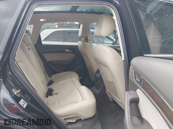 2013 Audi Q5 Premium Plus z VIN WA1LFAFP4DA077910, wystawiony jako IAAI lot #42048726 z przebiegiem 154 479 mil mil oraz . Historia ofert i sprzedaży dostępna na DreamBid. Obrazek 8.