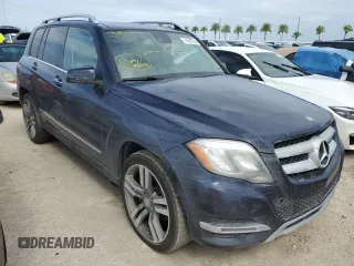 2015 Mercedes-Benz GLK 350 with VIN WDCGG5HB8FG425263, listed as a Copart auction lot 74545764 with Not Provided miles and Salvage Title. Bid and sale history available at DreamBid. Image 4.