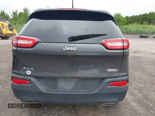 2016 Jeep Cherokee Latitude with VIN 1C4PJMCS3GW368342, listed as a IAAI auction lot 42693091 with 139,302 mi miles and . Bid and sale history available at DreamBid. Image 16.
