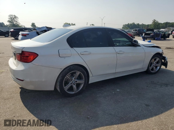 2014 BMW 3 Series 320i xDrive z VIN WBA3C3C54EP660549, wystawiony jako Copart lot #62395925 z przebiegiem 170 988 mil mil oraz Czysty tytuł • Clean title. Historia ofert i sprzedaży dostępna na DreamBid. Obrazek 3.