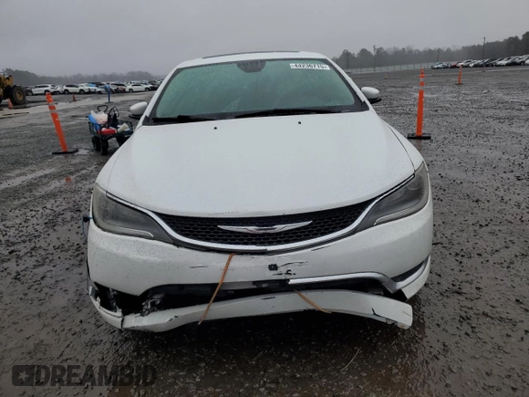 2015 Chrysler 200 Limited with VIN 1C3CCCABXFN554653, listed as a Copart auction lot 44236715 with 180,412 mi miles and Salvage Title. Bid and sale history available at carsss.com. Image 5.