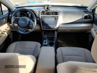 2018 Subaru Outback Premium z VIN 4S4BSAHC7J3256820, wystawiony jako Copart lot #89125935 z przebiegiem 130 673 mil mil oraz Szkoda całkowita • Salvage title. Historia ofert i sprzedaży dostępna na DreamBid. Obrazek 8.