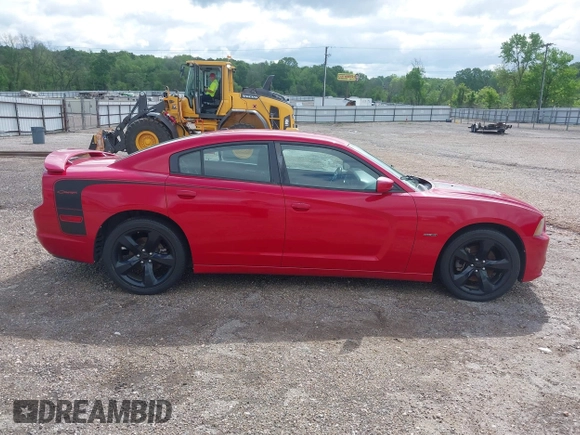 2013 Dodge Charger RT with VIN 2C3CDXCT7DH647923, listed as a IAAI auction lot 41934831 with 136,015 mi miles. Bid and sale history available at carsss.com. Image 14.