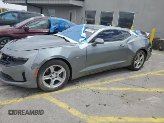 2023 Chevrolet Camaro 1LT z VIN 1G1FB1RX5P0143698, wystawiony jako Copart lot #54941925 z przebiegiem Nie podano mil oraz Szkoda całkowita • Salvage title. Historia ofert i sprzedaży dostępna na DreamBid. Obrazek 1.