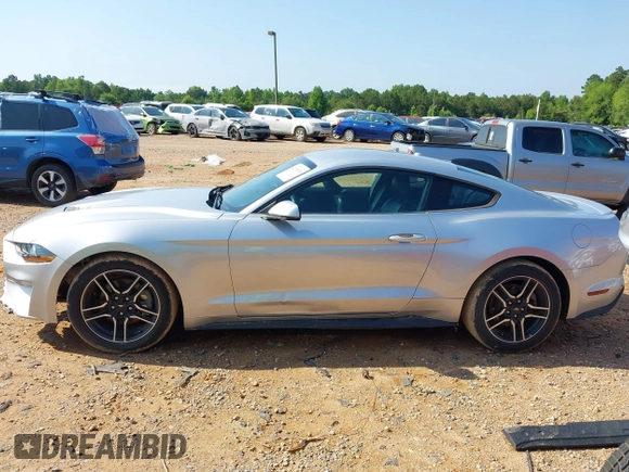 2018 Ford Mustang EcoBoost with VIN 1FA6P8TH8J5121133, listed as a IAAI auction lot 42260938 with 35,166 mi miles and . Bid and sale history available at DreamBid. Image 14.