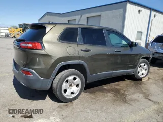 2015 Jeep Cherokee Sport z VIN 1C4PJLAB5FW573186, wystawiony jako Copart lot #61440805 z przebiegiem 144 333 mil mil oraz Szkoda całkowita • Salvage title. Historia ofert i sprzedaży dostępna na DreamBid. Obrazek 3.
