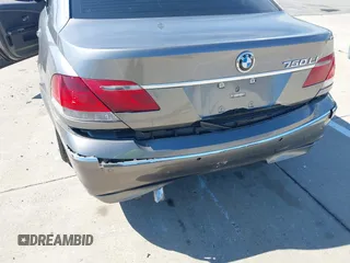 2006 BMW 7 Series 750Li with VIN WBAHN83546DT33598, listed as a IAAI auction lot 40084771 with 187,365 mi miles. Bid and sale history available at carsss.com. Image 12.