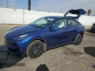 2023 Tesla Model Y Long Range with VIN 7SAYGDEE7PF884527, listed as a Copart auction lot 84222484 with 21,110 mi miles and Salvage Title. Bid and sale history available at DreamBid. Image 1.