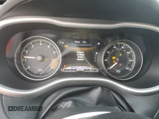 2014 Jeep Cherokee Trailhawk with VIN 1C4PJMBS3EW308706, listed as a Copart auction lot 58307975 with 90,530 mi miles and Salvage title. Bid and sale history available at DreamBid. Image 9.