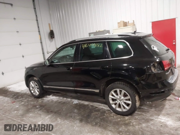 2013 Volkswagen Touareg Exec с VIN WVGEF9BP9DD004013, выставлен на аукционе IAAI как лот 41644882 с пробегом 148 096 миль миль и . История ставок и продаж доступна на DreamBid. Изображение 14.