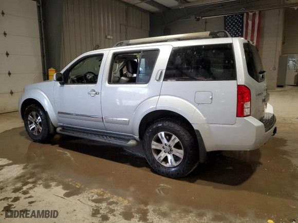 2012 Nissan Pathfinder S with VIN 5N1AR1NB6CC611370, listed as a Copart auction lot 77537124 with 111,798 mi miles and Clean Title. Bid and sale history available at carsss.com. Image 2.