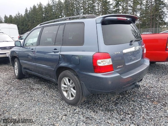 2006 Toyota Highlander Hybrid with VIN JTEEW21A260023243, listed as a IAAI auction lot 41778209 with 230,228 mi miles. Bid and sale history available at carsss.com. Image 3.