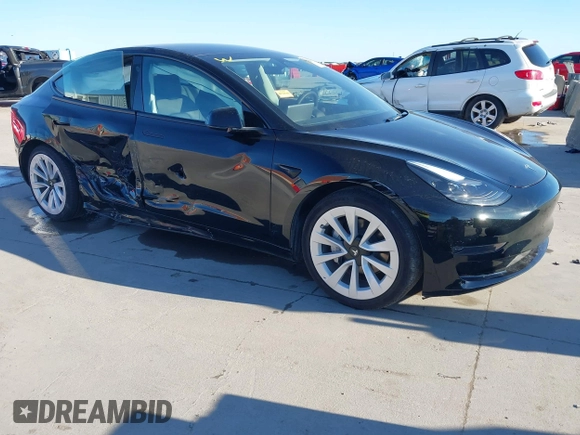 2023 Tesla Model 3 z VIN 5YJ3E1EA4PF552103, wystawiony jako IAAI lot #40782218 z przebiegiem 20 997 mil mil oraz . Historia ofert i sprzedaży dostępna na DreamBid. Obrazek 1.