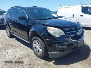 2015 Chevrolet Equinox LT z VIN 2GNFLFEK1F6168977, wystawiony jako IAAI lot #42129706 z przebiegiem 148 925 mil mil oraz . Historia ofert i sprzedaży dostępna na DreamBid. Obrazek 1.