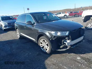 2018 Audi Q7 Premium z VIN WA1AHAF79JD018461, wystawiony jako IAAI lot #41880373 z przebiegiem 107 346 mil mil oraz . Historia ofert i sprzedaży dostępna na DreamBid. Obrazek 1.