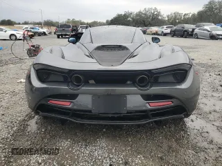 2018 McLaren 720S z VIN SBM14DCA1JW001121, wystawiony jako Copart lot #85629594 z przebiegiem 15 342 mil mil oraz Szkody całkowita. Historia ofert i sprzedaży dostępna na DreamBid. Obrazek 6.
