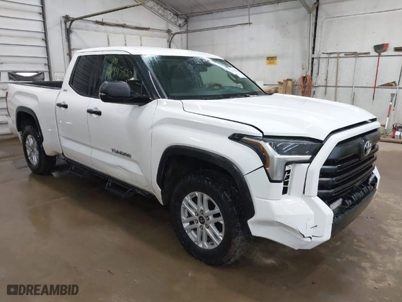 2023 Toyota Tundra 4WD SR5 with VIN 5TFLA5DAXPX063554, listed as a IAAI auction lot 41943423 with 82,823 mi miles. Bid and sale history available at carsss.com. Image 1.