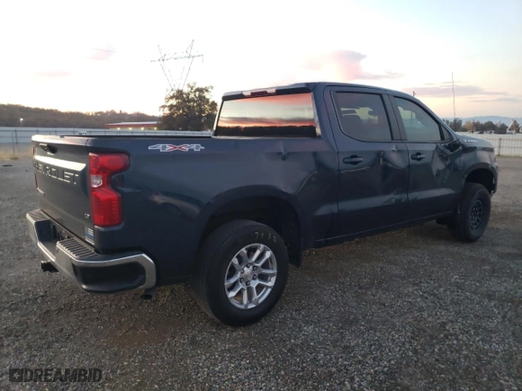 2022 Chevrolet Silverado 1500 LT with VIN 1GCPDKEK6NZ630097, listed as a Copart auction lot 82112084 with 21,692 mi miles and Salvage Title. Bid and sale history available at carsss.com. Image 3.