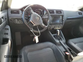2017 Volkswagen Jetta SEL with VIN 3VWL17AJ3HM297202, listed as a Copart auction lot 57959785 with 113,408 mi miles and Salvage title. Bid and sale history available at DreamBid. Image 8.