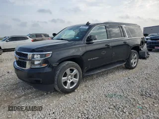 2017 Chevrolet Suburban LT z VIN 1GNSCHKC3HR384442, wystawiony jako Copart lot #53912245 z przebiegiem 100 102 mil mil oraz Szkoda całkowita • Salvage title. Historia ofert i sprzedaży dostępna na DreamBid. Obrazek 1.