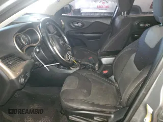 2017 Jeep Cherokee Sport with VIN 1C4PJMAB7HW563669, listed as a Copart auction lot 88067945 with 146,181 mi miles and Clean Title. Bid and sale history available at carsss.com. Image 7.