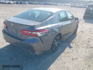 2018 Toyota Camry LE with VIN 4T1B11HK6JU012211, listed as a IAAI auction lot 41793663 with 79,695 mi miles. Bid and sale history available at carsss.com. Image 4.