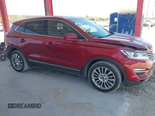 2017 Lincoln MKC Reserve with VIN 5LMCJ3C97HUL04722, listed as a IAAI auction lot 42069804 with 34,635 mi miles and . Bid and sale history available at DreamBid. Image 13.