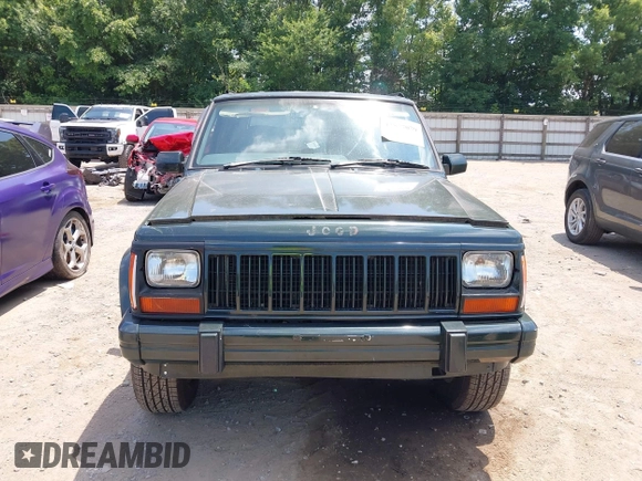 1995 Jeep Cherokee with VIN 1J4FN78S1SL640692, listed as a IAAI auction lot 42577079 with 232,087 mi miles and . Bid and sale history available at DreamBid. Image 12.