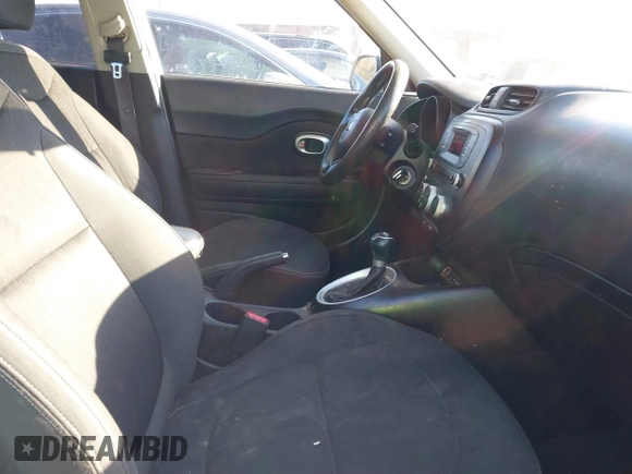 2014 Kia Soul with VIN KNDJN2A28E7022716, listed as a IAAI auction lot 41487053 with 226,757 mi miles. Bid and sale history available at carsss.com. Image 5.