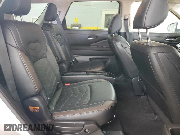 2023 Nissan Pathfinder Platinum with VIN 5N1DR3DK9PC208581, listed as a Copart auction lot 60142655 with 41,442 mi miles and Salvage title. Bid and sale history available at DreamBid. Image 11.