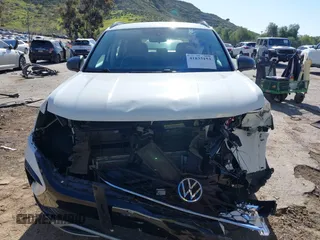 2023 Volkswagen Taos S с VIN 3VVCX7B23PM321393, выставлен на аукционе IAAI как лот 41835153 с пробегом 31 587 миль миль и . История ставок и продаж доступна на DreamBid. Изображение 11.