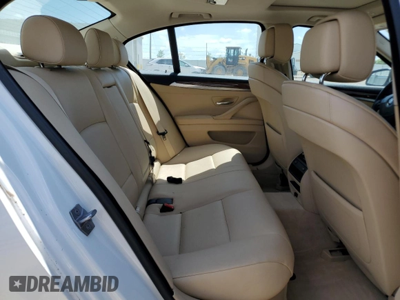 2013 BMW 5 Series 528i xDrive with VIN WBAXH5C59DD114263, listed as a Copart auction lot 56780425 with 128,317 mi miles and Clean title. Bid and sale history available at DreamBid. Image 10.