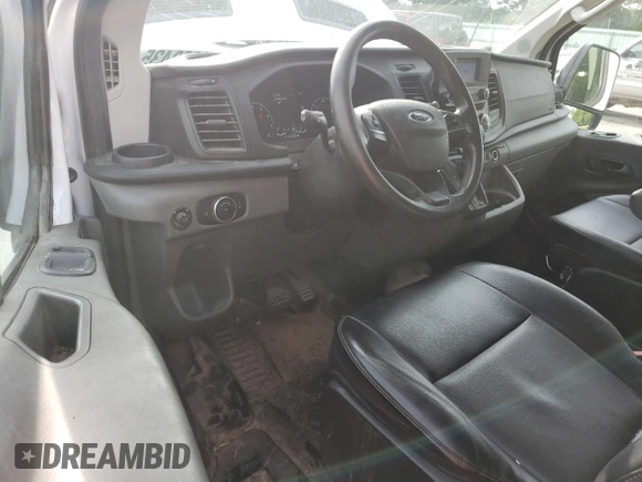 2020 Ford Transit Cargo z VIN 1FTBR1Y82LKA99539, wystawiony jako Copart lot #58968435 z przebiegiem 102 650 mil mil oraz Szkoda całkowita • Salvage title. Historia ofert i sprzedaży dostępna na DreamBid. Obrazek 8.