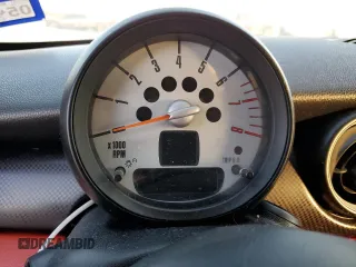 2013 MINI Coupe S z VIN WMWSX3C57DT408719, wystawiony jako Copart lot #75440574 z przebiegiem Nie podano mil oraz Szkody całkowita. Historia ofert i sprzedaży dostępna na DreamBid. Obrazek 9.