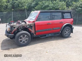2023 Ford Bronco z VIN 1FMDE5BH8PLB24394, wystawiony jako IAAI lot #42449638 z przebiegiem 96 046 mil mil oraz . Historia ofert i sprzedaży dostępna na DreamBid. Obrazek 2.
