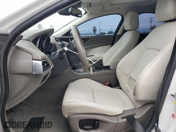 2017 Jaguar XE with VIN SAJAD4BN4HA952905, listed as a Copart auction lot 51568935 with 96,623 mi miles and Clean Title. Bid and sale history available at DreamBid. Image 7.
