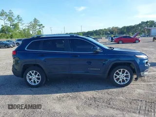 2018 Jeep Cherokee Latitude Tech Connect с VIN 1C4PJLCB1JD534225, выставлен на аукционе IAAI как лот 42758503 с пробегом 163 599 миль миль и . История ставок и продаж доступна на DreamBid. Изображение 13.